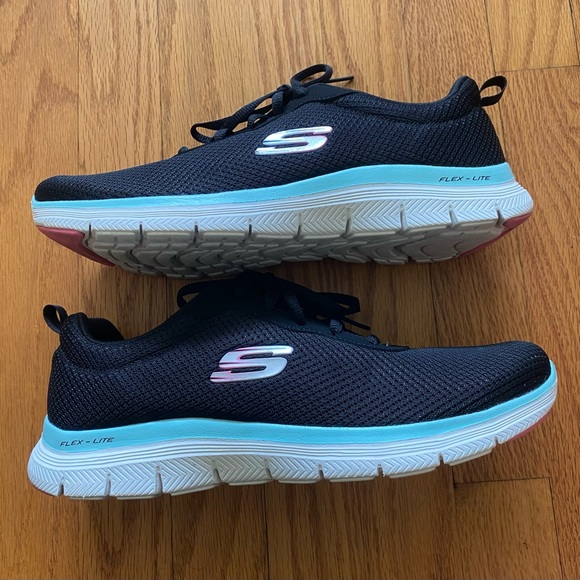 Skechers Shoes - Skechers Shoes Women’s 10 US Black Air cooled Memory Foam Sneakers Flex-lite